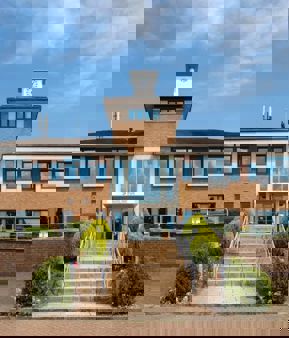 Exterior - Kents Hill Park.jpeg