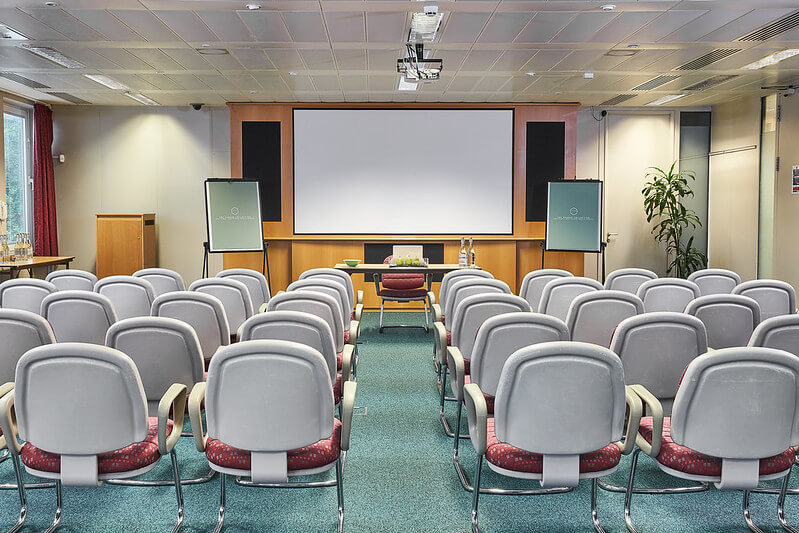 classroom space for rent